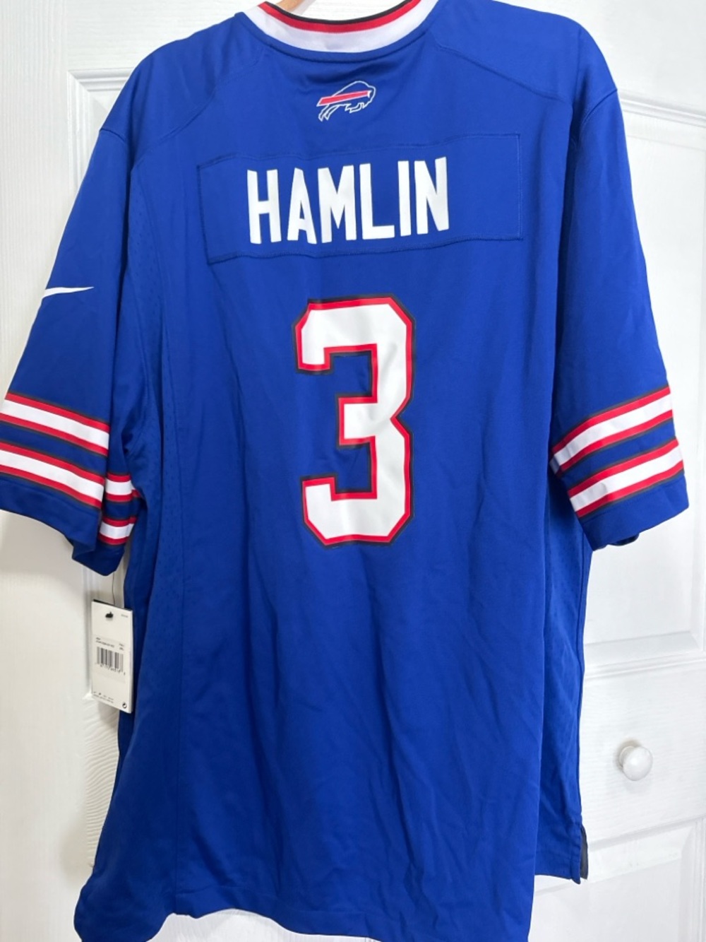Buffalo Bills Damar Hamlin #3 Nike NFL Jersey – XXL – New With Tags